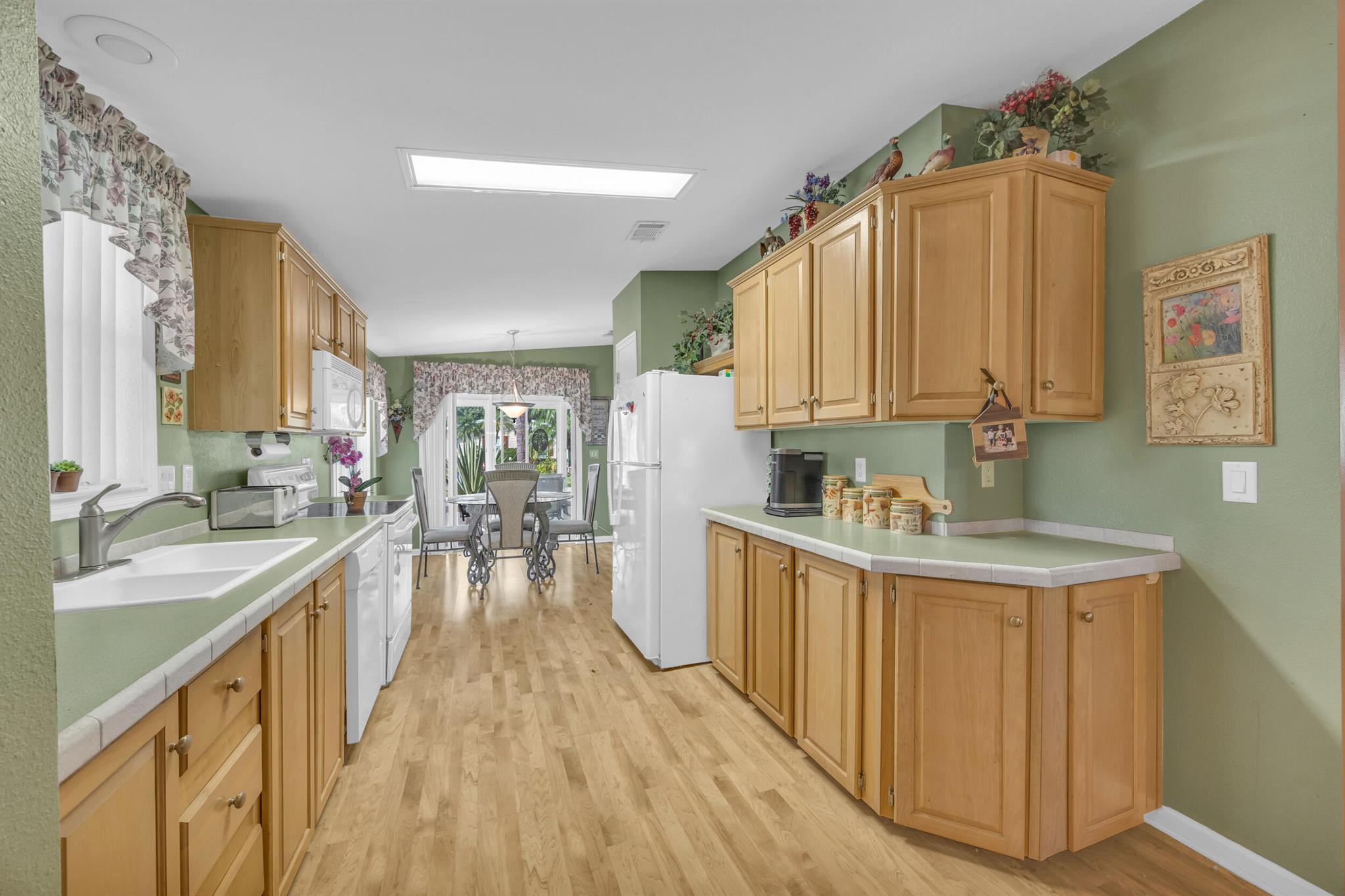 2904 Nine Iron Drive