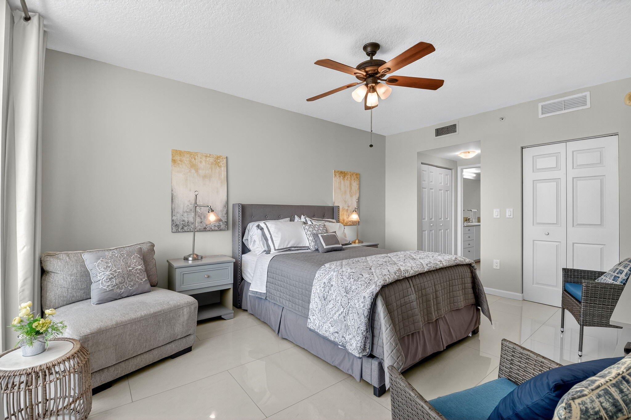 625 Casa Loma Boulevard 306