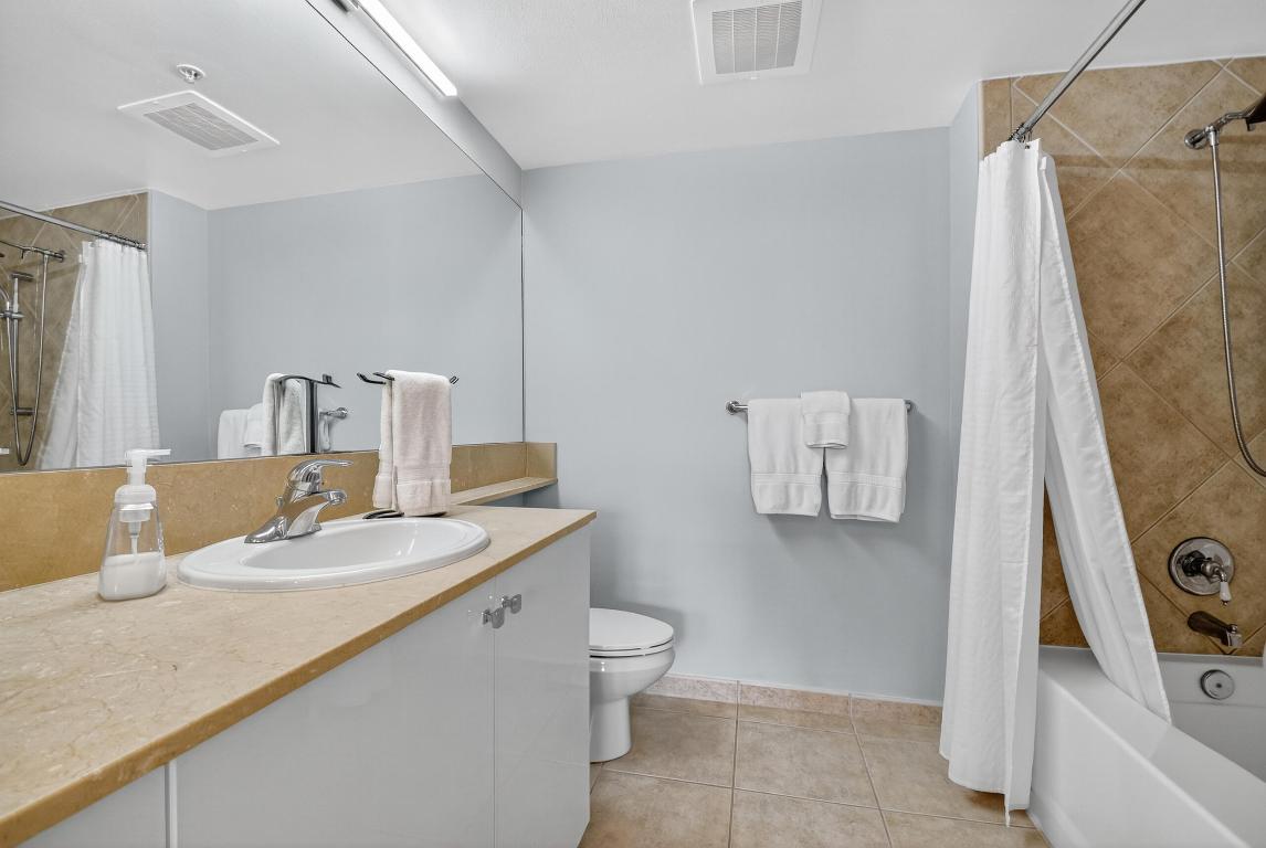 625 Casa Loma Boulevard 306