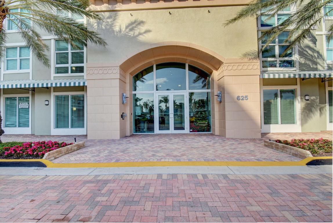 625 Casa Loma Boulevard 306