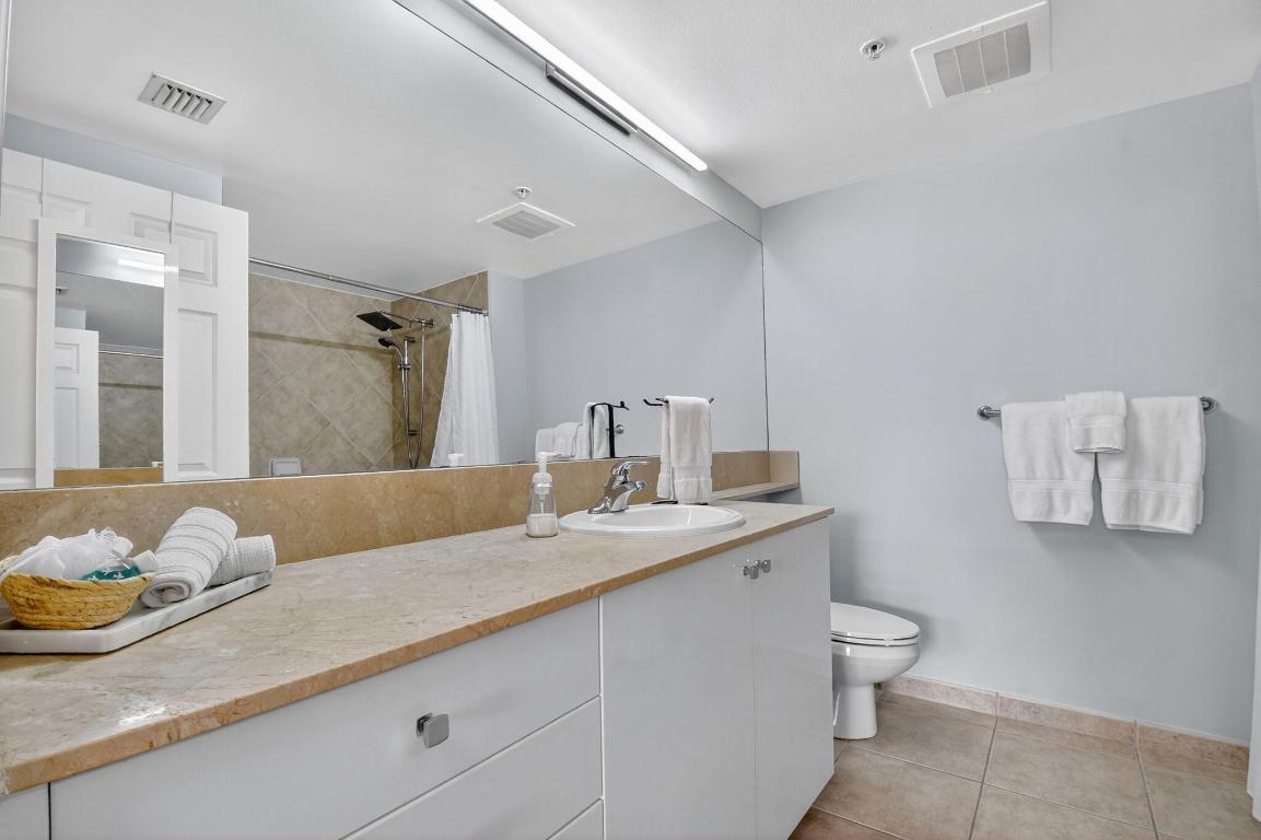 625 Casa Loma Boulevard 306