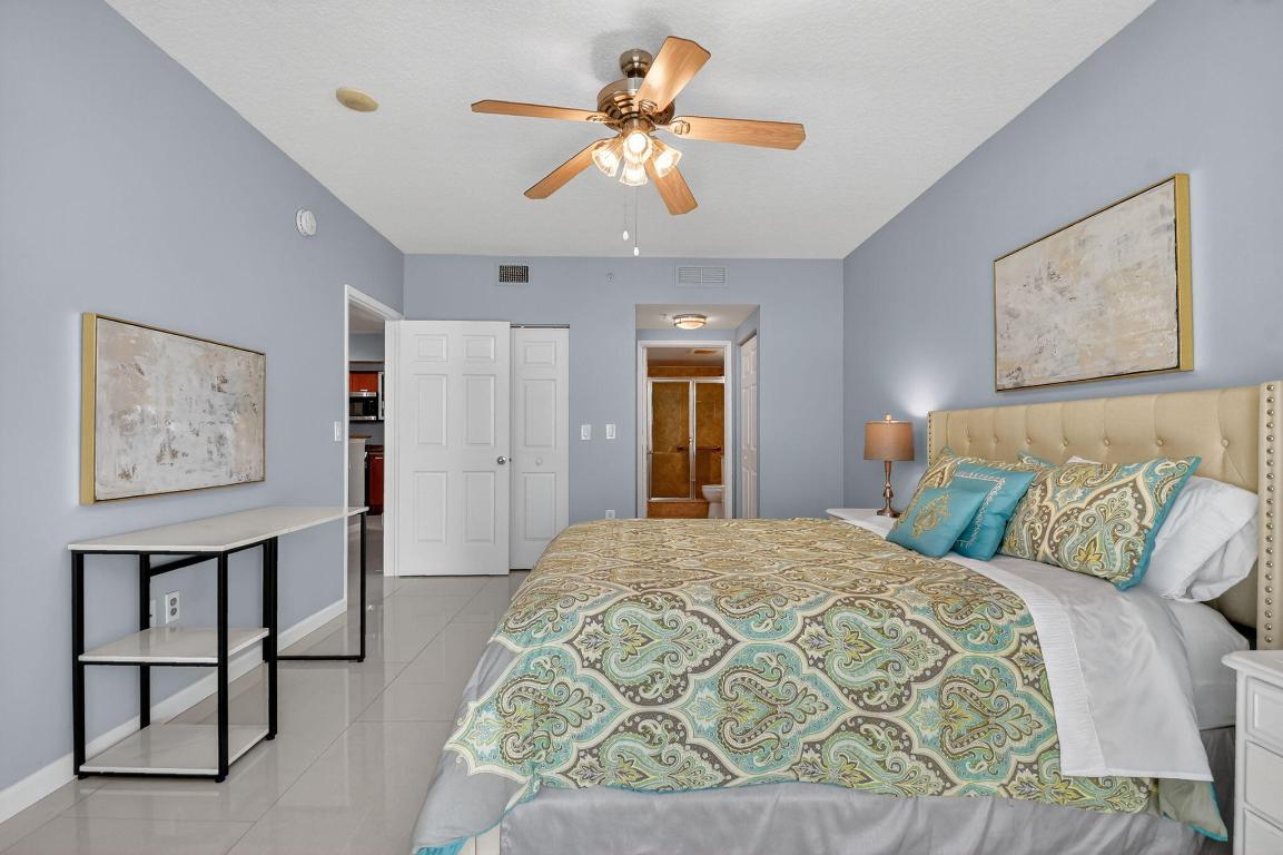 625 Casa Loma Boulevard 306