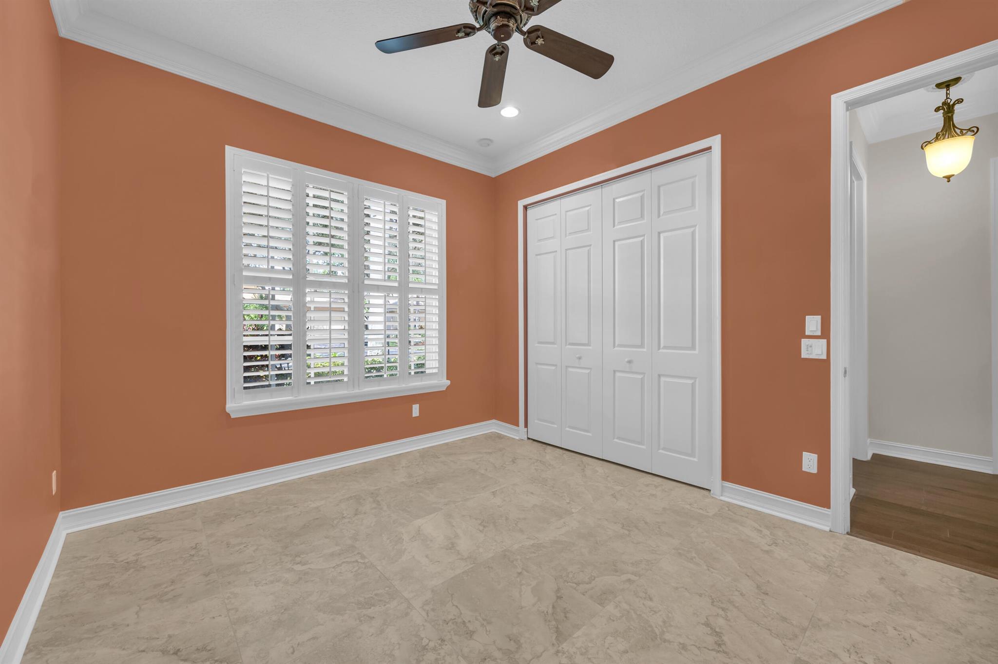 7071 Corning Circle