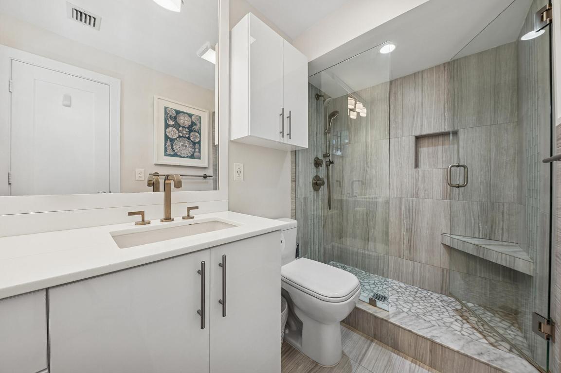 807 NE 1st Street 6w