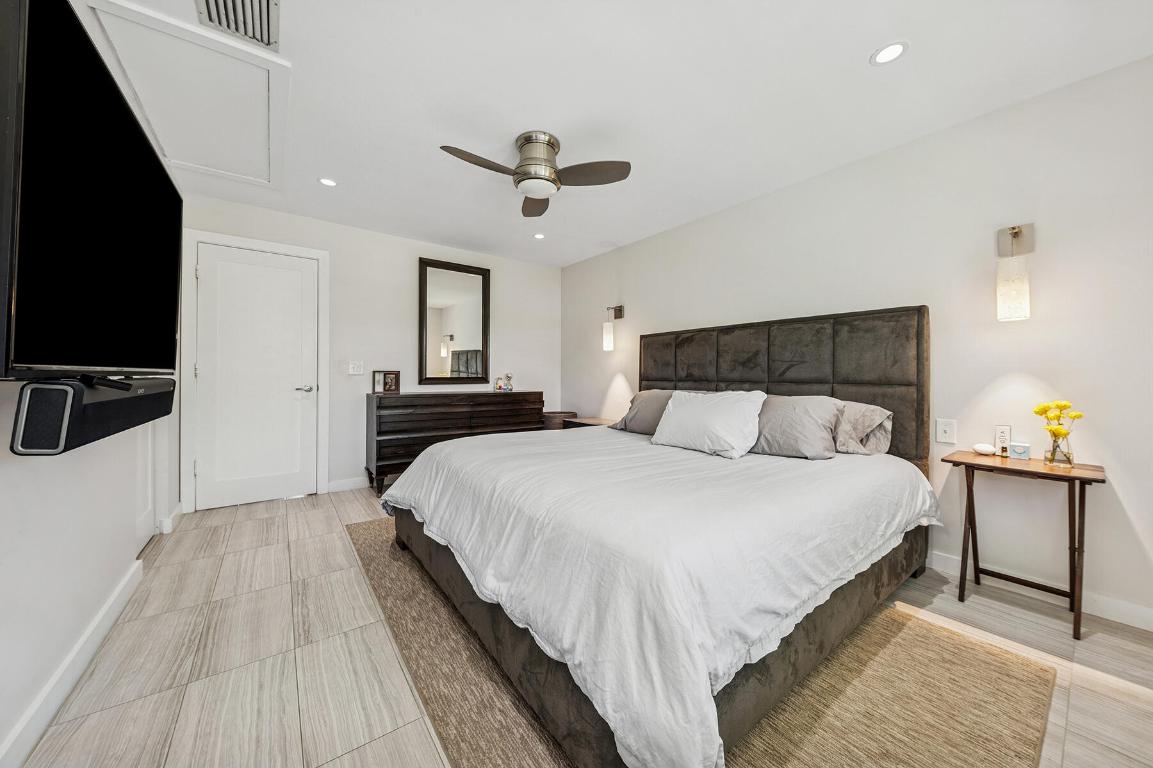 807 NE 1st Street 6w