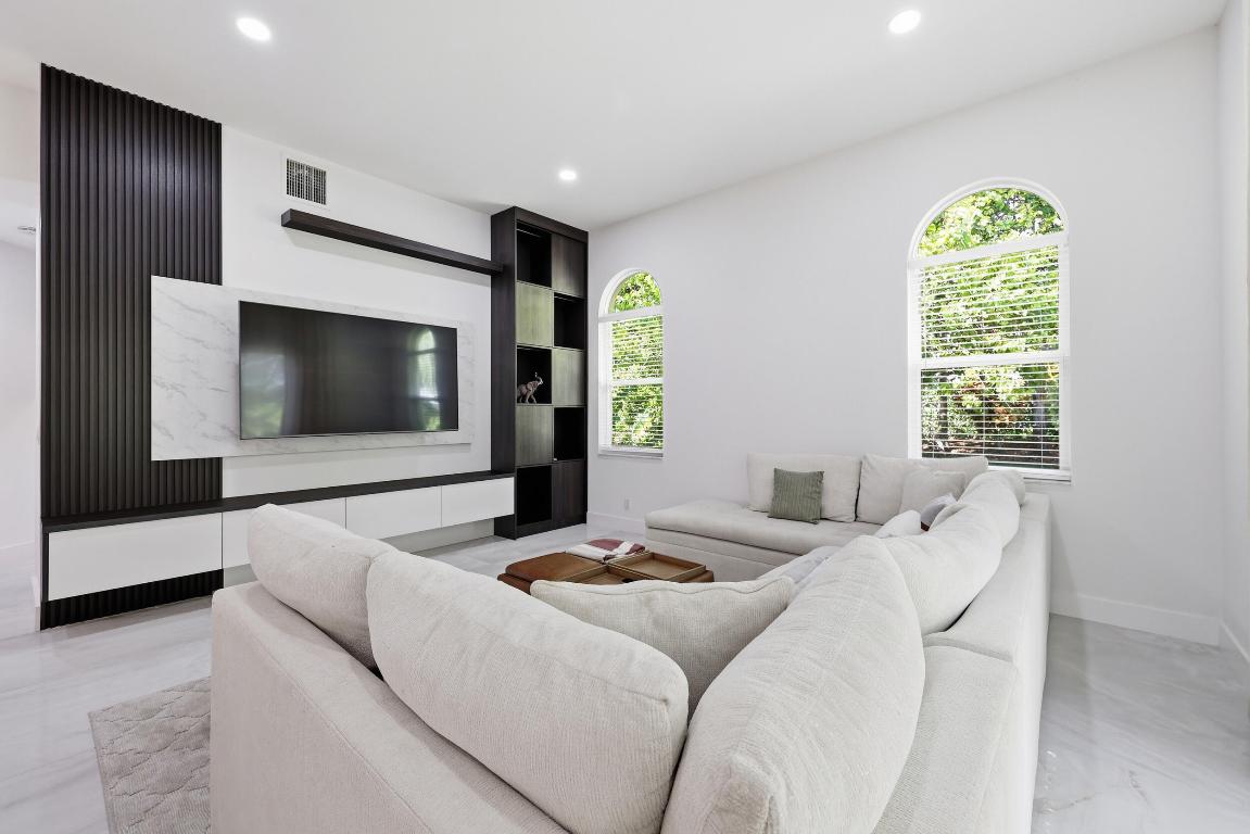 12363 Clearfalls Drive, Boca Raton