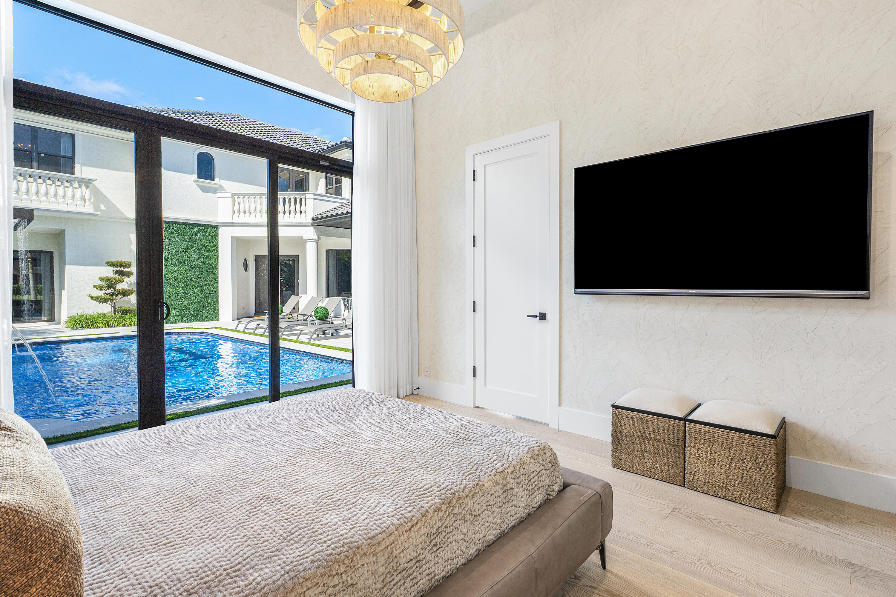 17709 Circle Pond Court