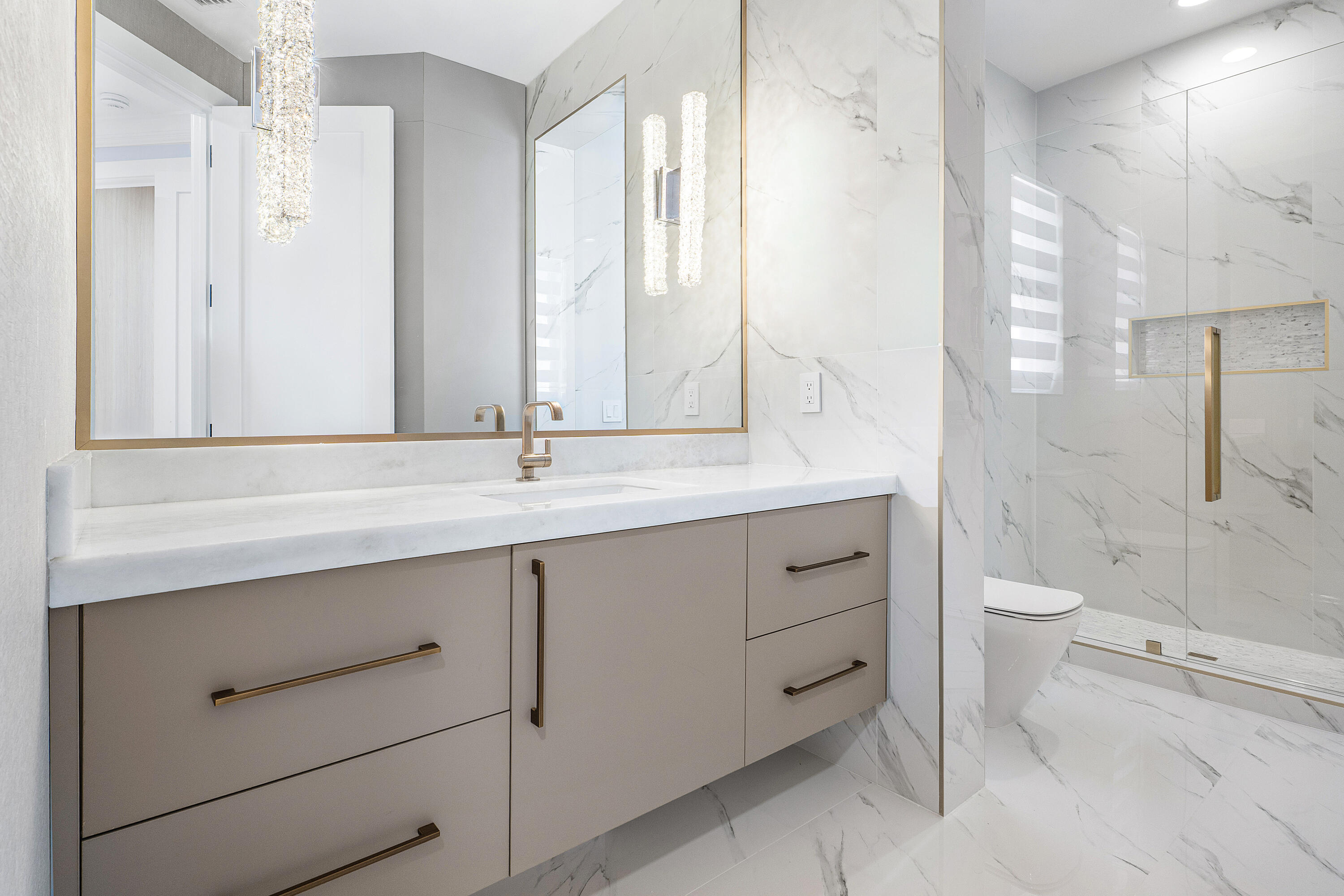 17709 Circle Pond Court