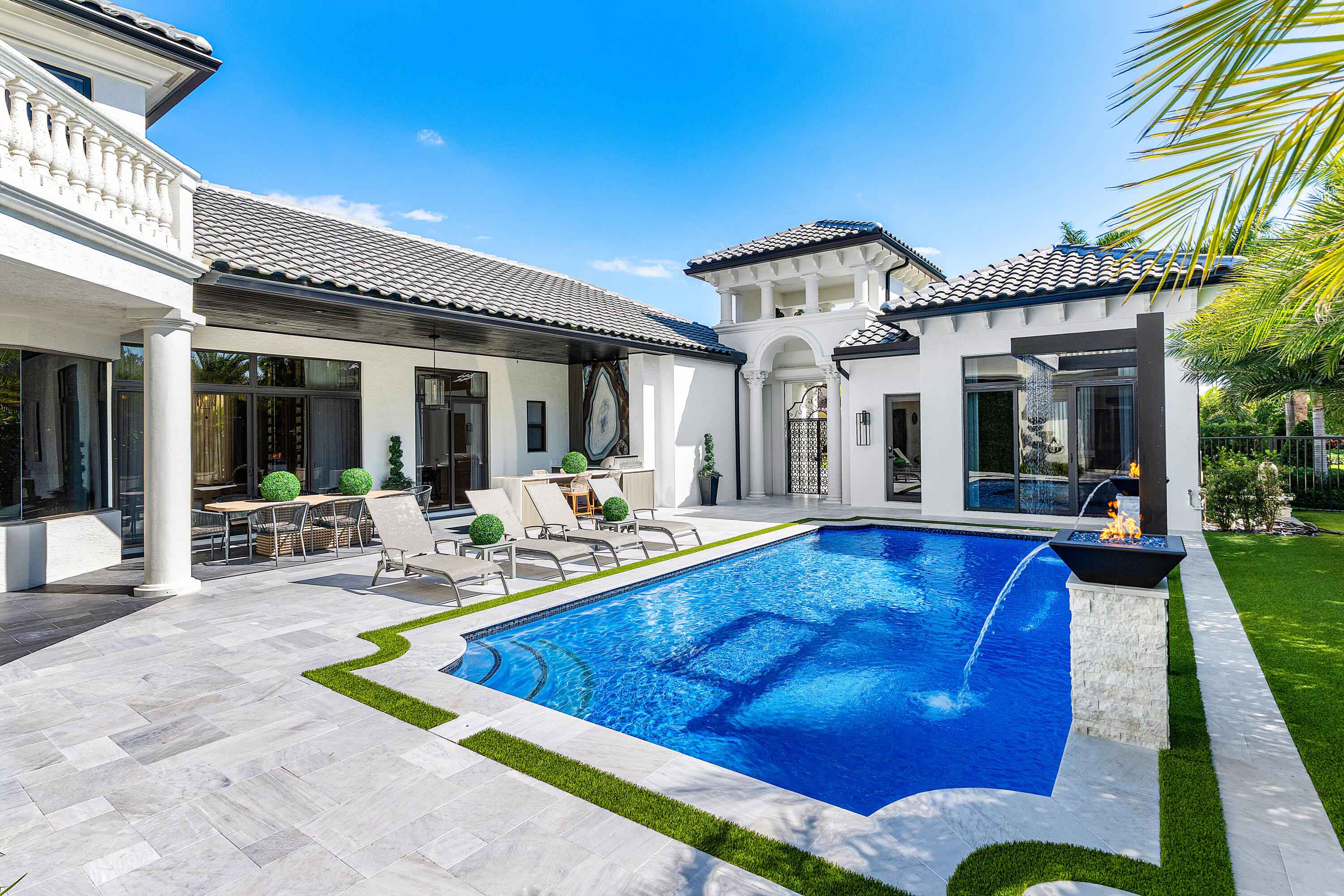 17709 Circle Pond Court