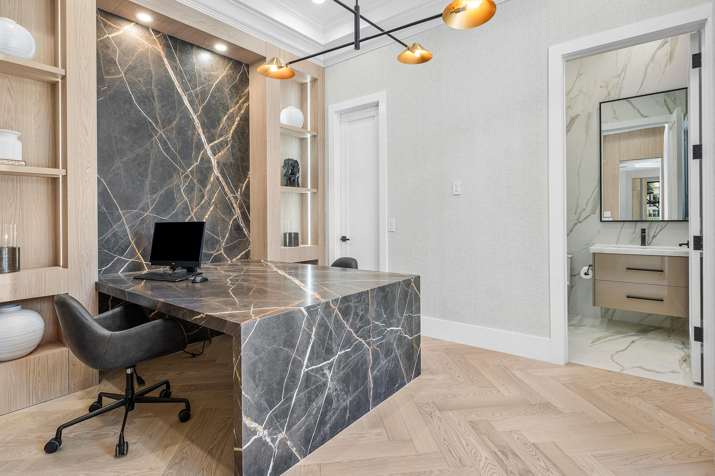 17709 Circle Pond Court