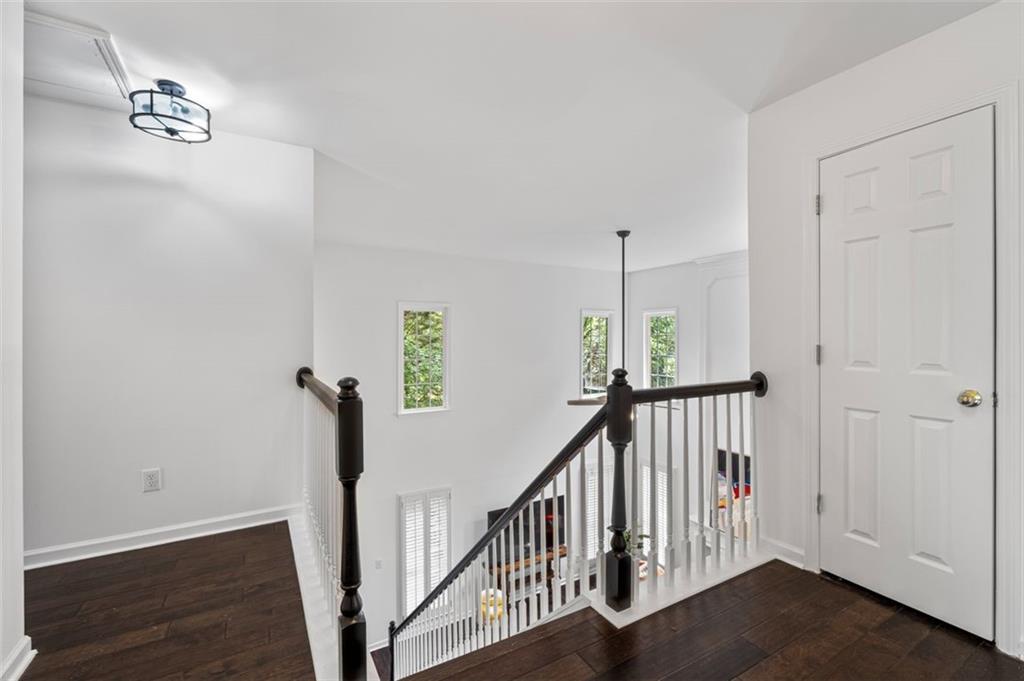 238 Ivy Glen Circle
