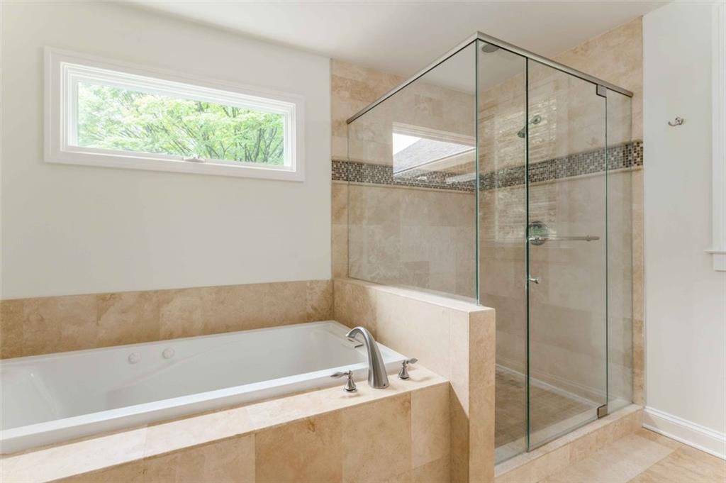 1251 Cumberland Road NE