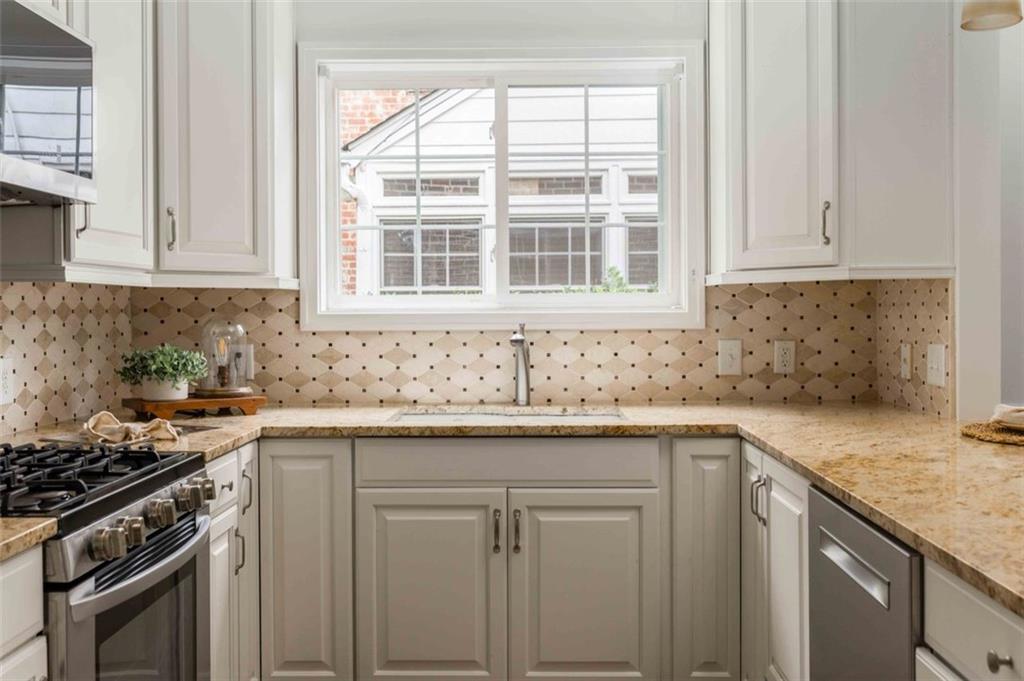 1251 Cumberland Road NE