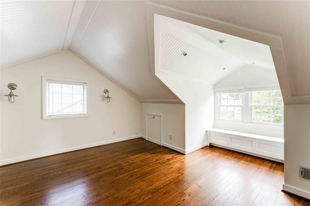 1251 Cumberland Road NE