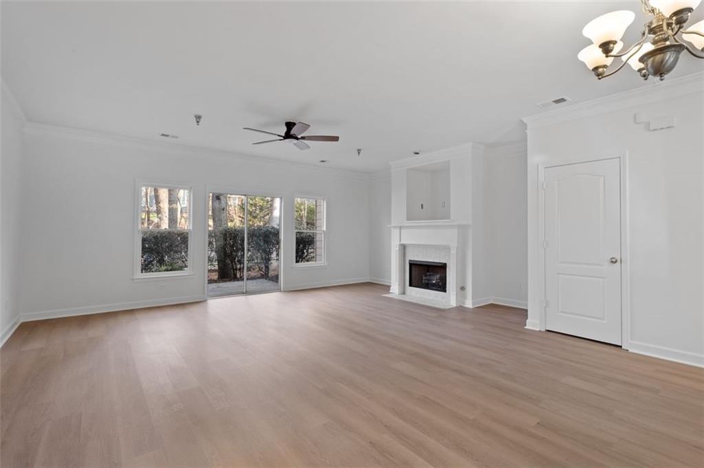 1270 Harris Commons Place