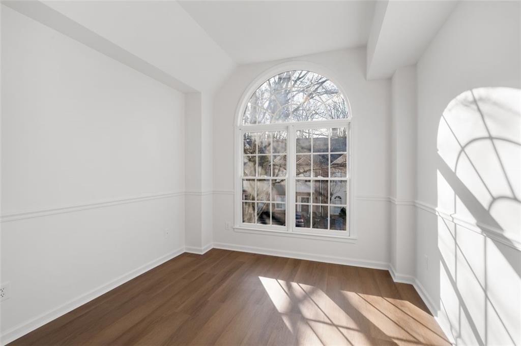 1270 Harris Commons Place