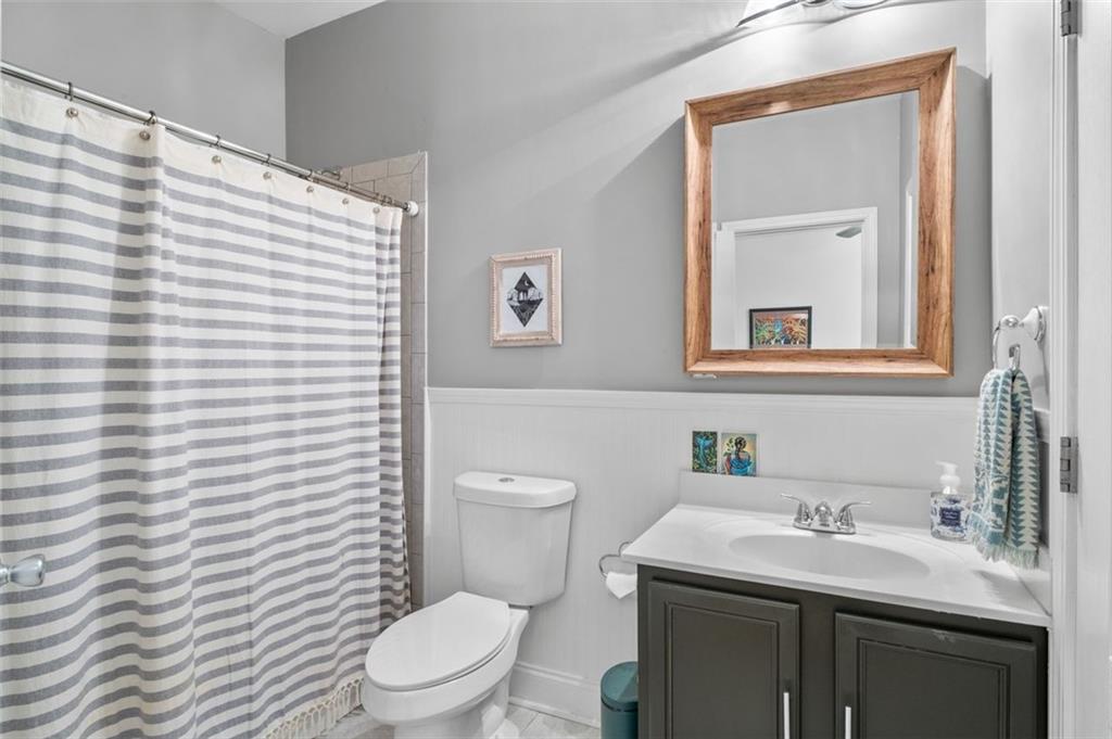 199 Locust Street NE