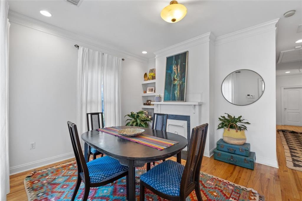 199 Locust Street NE