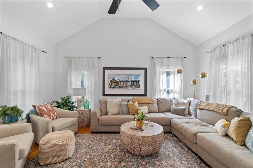 199 Locust Street NE