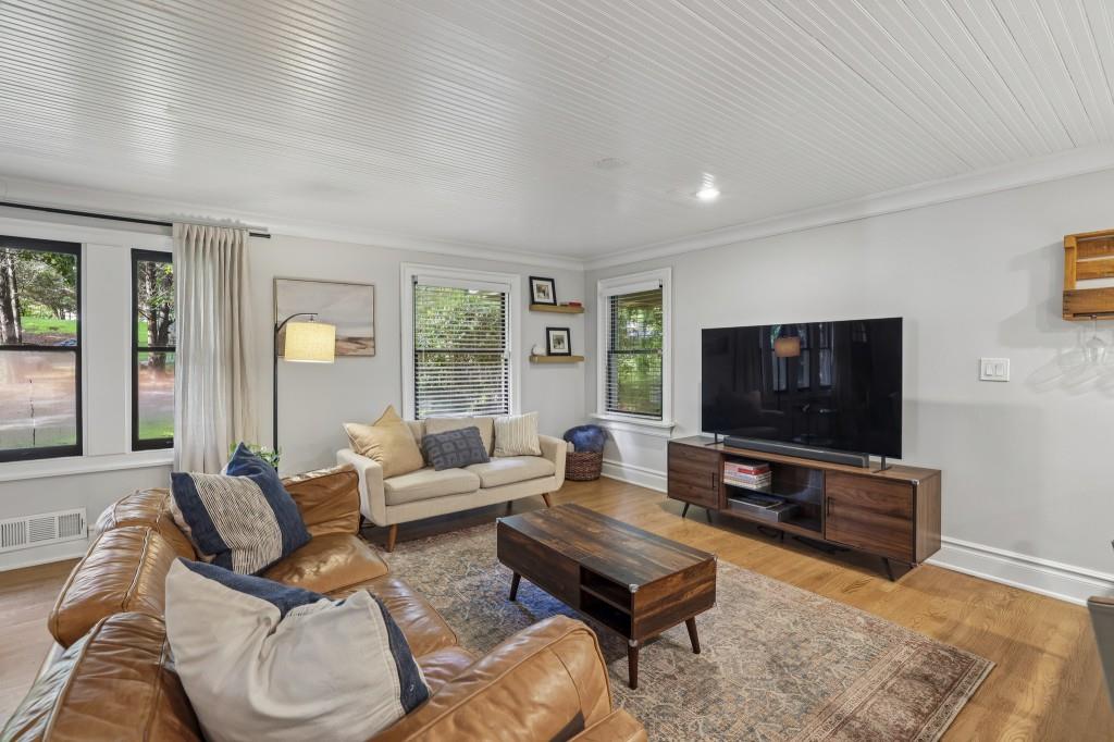 1336 Fama Drive