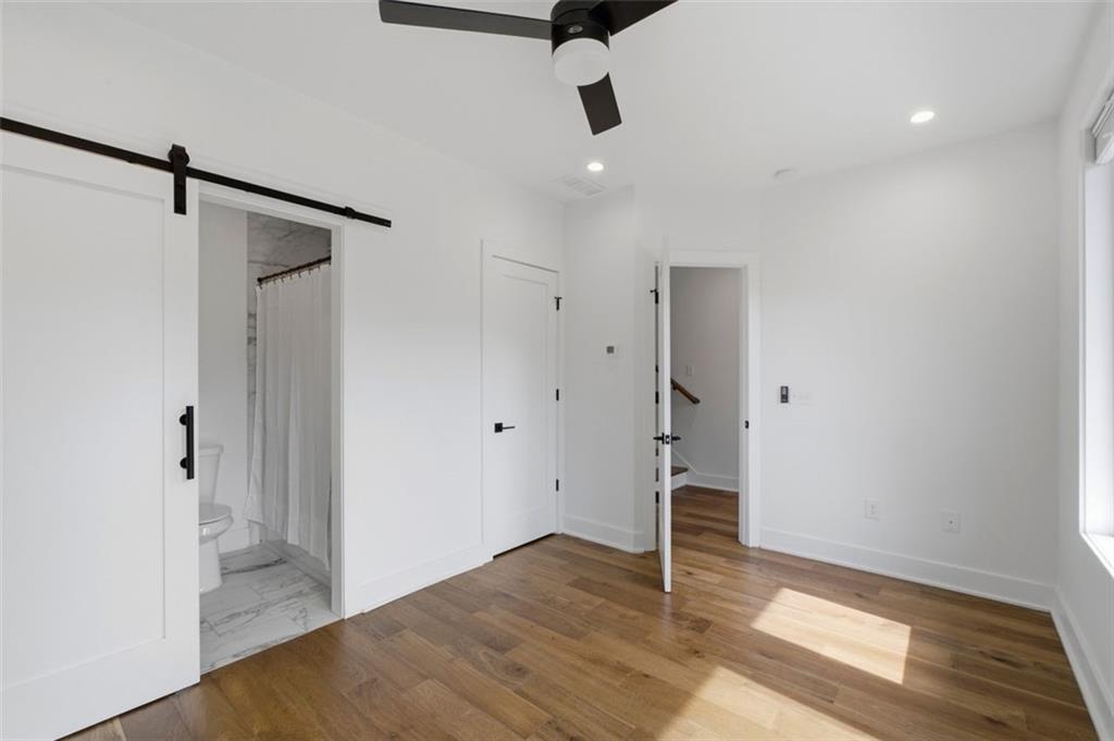 1300 Memorial Drive SE Unit 16
