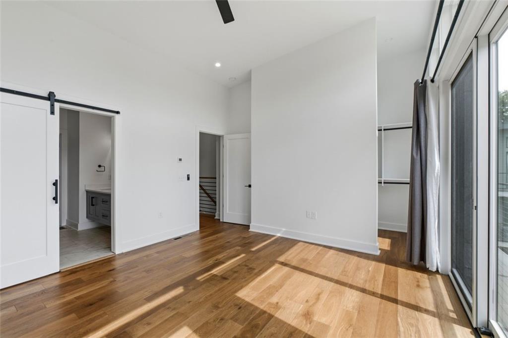 1300 Memorial Drive SE Unit 16