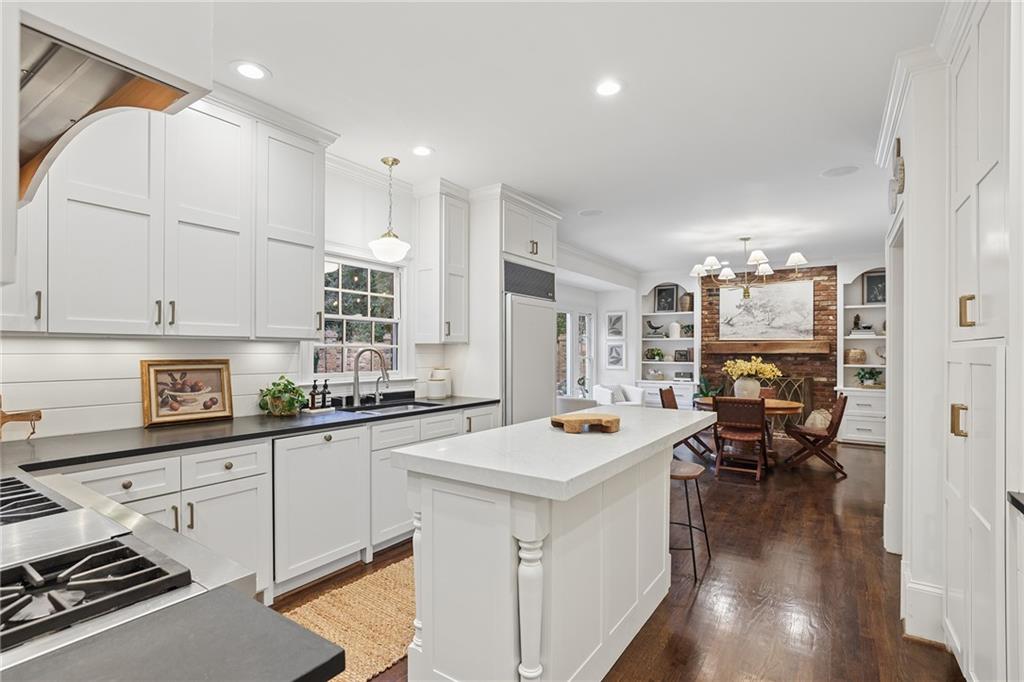 415 Tavern Circle