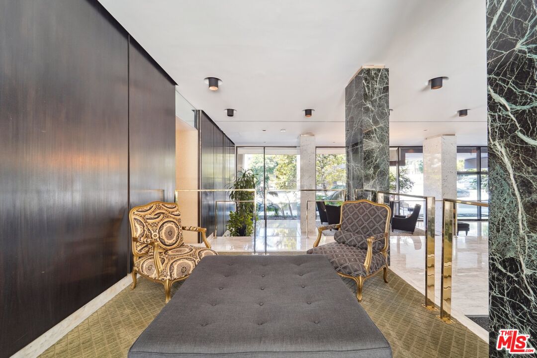 10450 Wilshire Blvd Unit: 6B