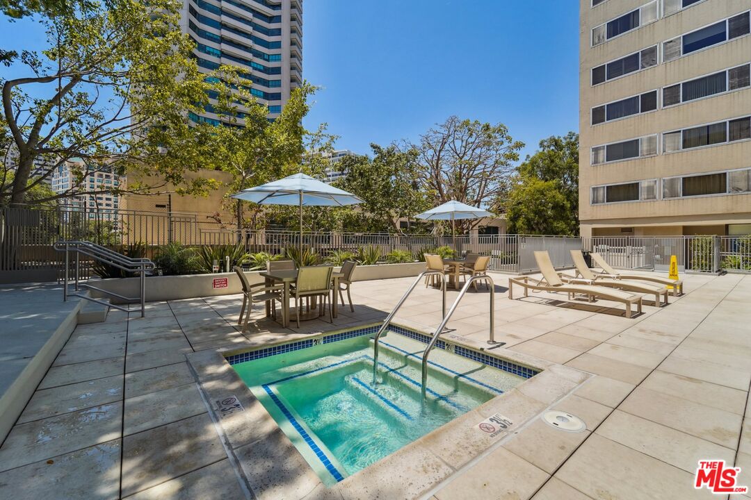 10450 Wilshire Blvd Unit: 6B