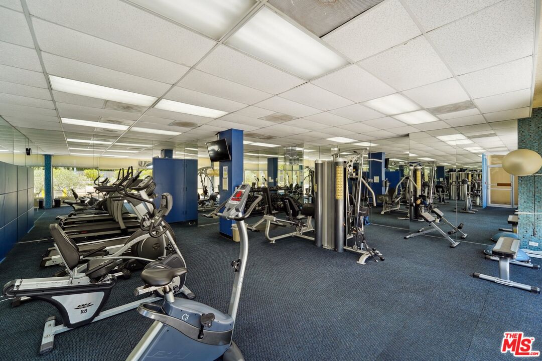 10450 Wilshire Blvd Unit: 6B