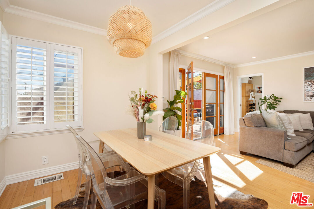 838 Commonwealth Ave