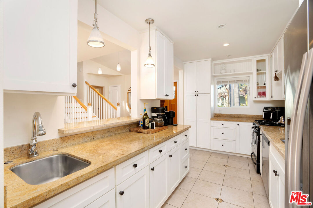 838 Commonwealth Ave