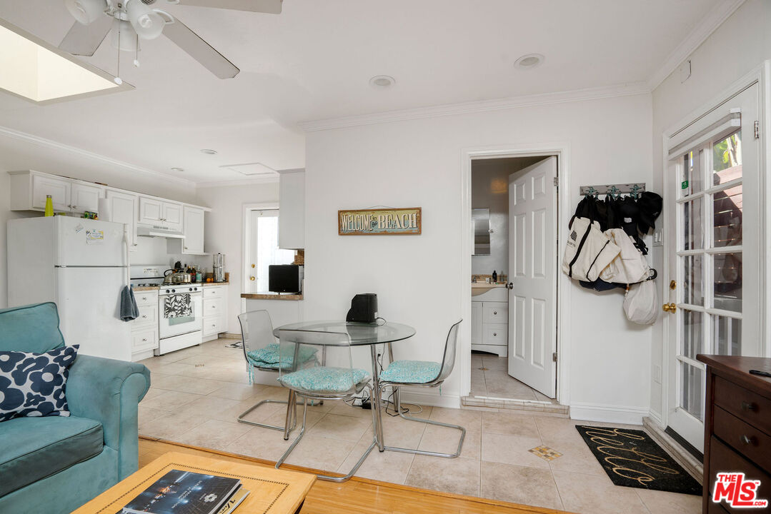 838 Commonwealth Ave