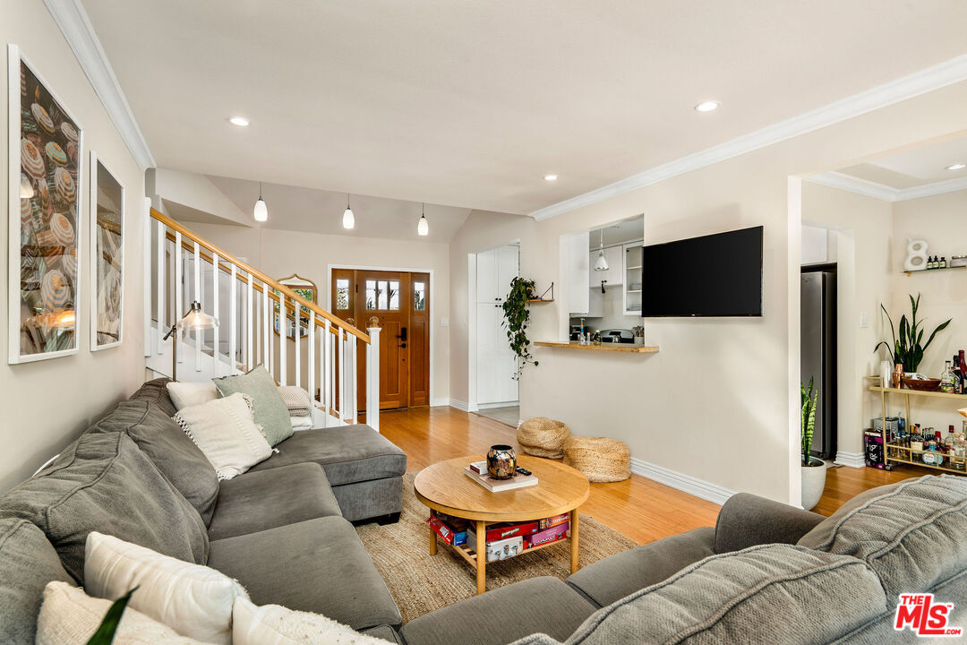 838 Commonwealth Ave