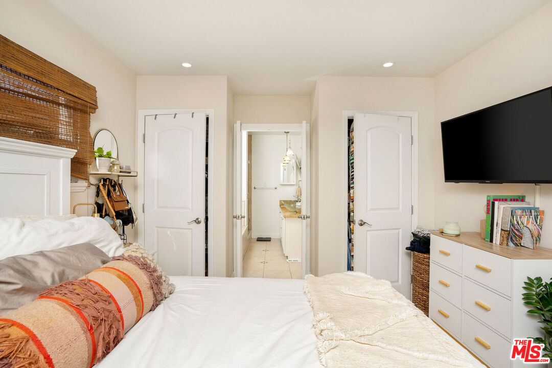 838 Commonwealth Ave