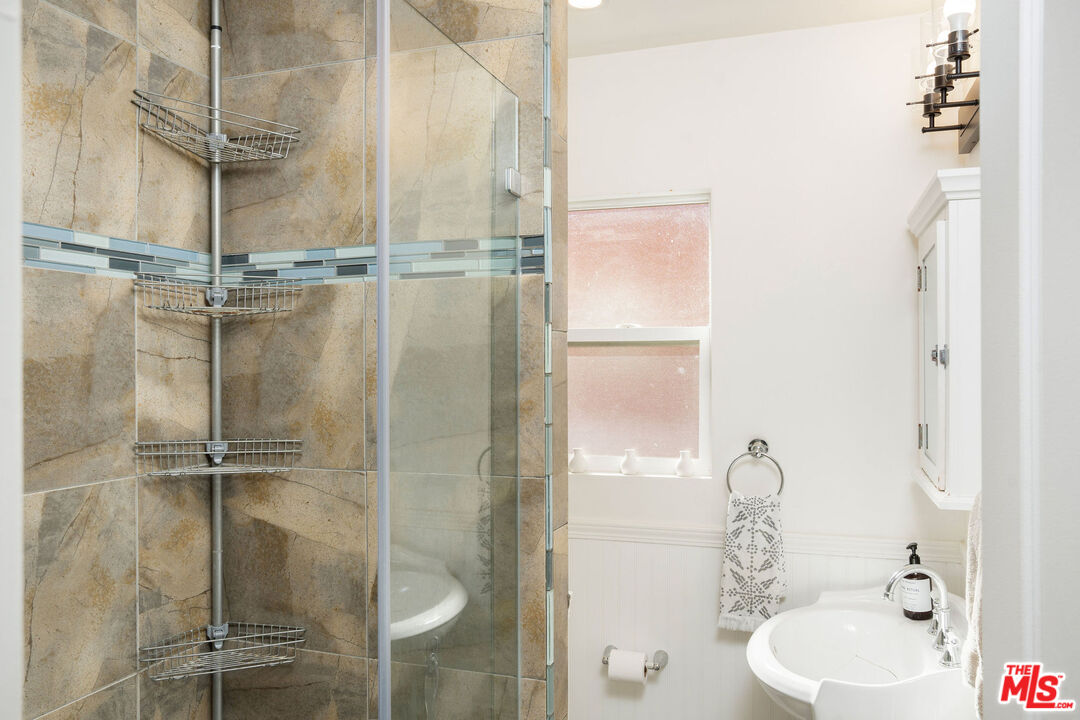 838 Commonwealth Ave