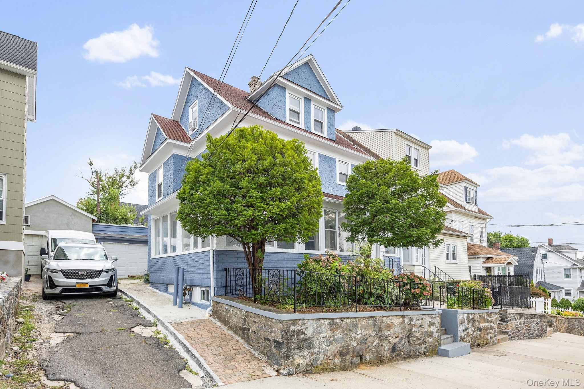56 Woodbury Street