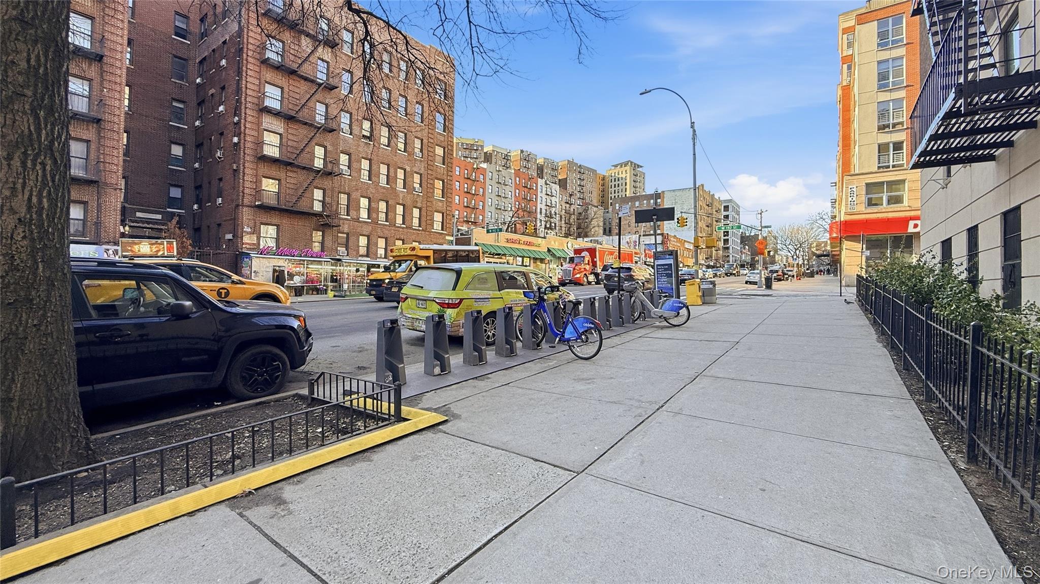 4489 Broadway Unit: 2D