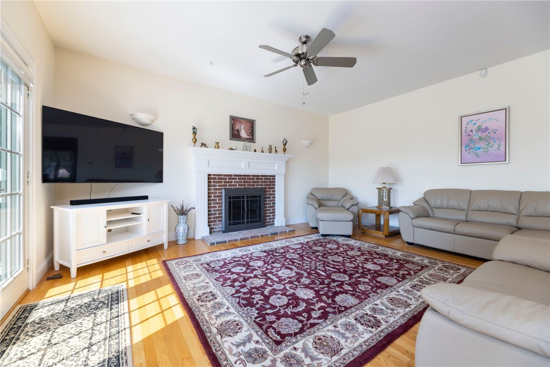 30 Armond Way
