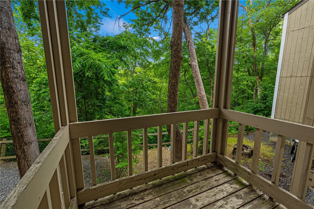 400 New River Road 502