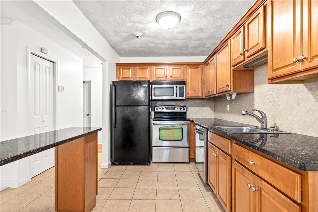 400 New River Road 502