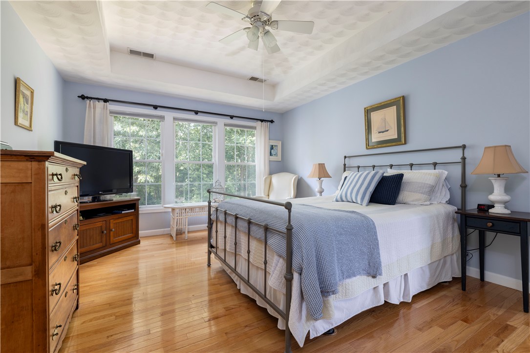 40 Day Lily Circle