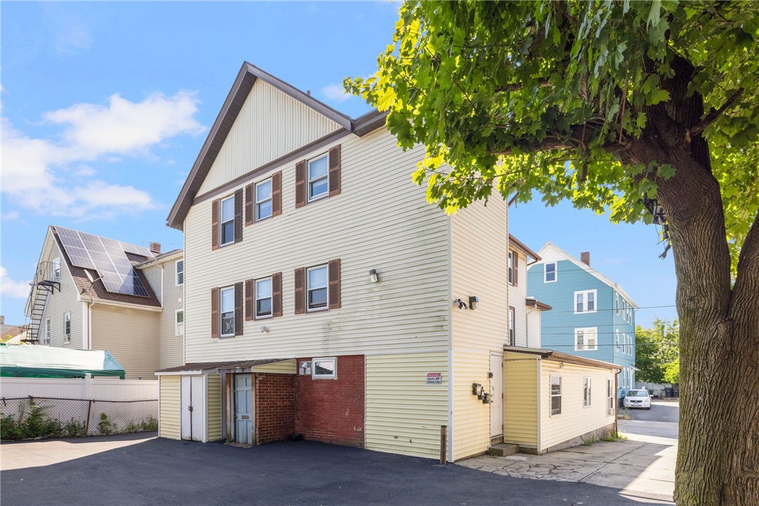 271 cowden Street