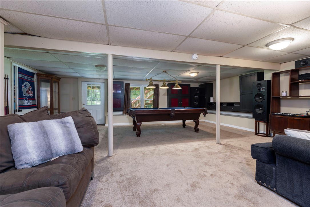 1060 Middle Road