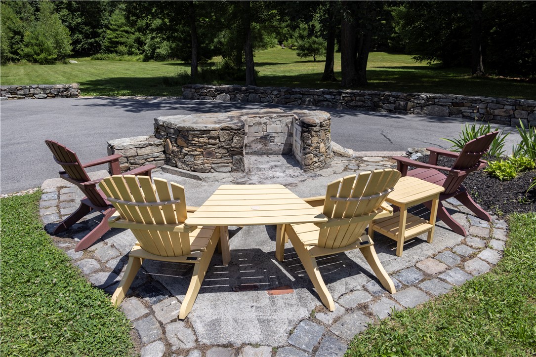 62 Cranberry Ridge Road