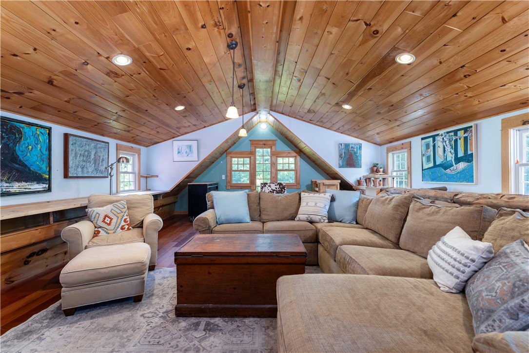 62 Cranberry Ridge Road