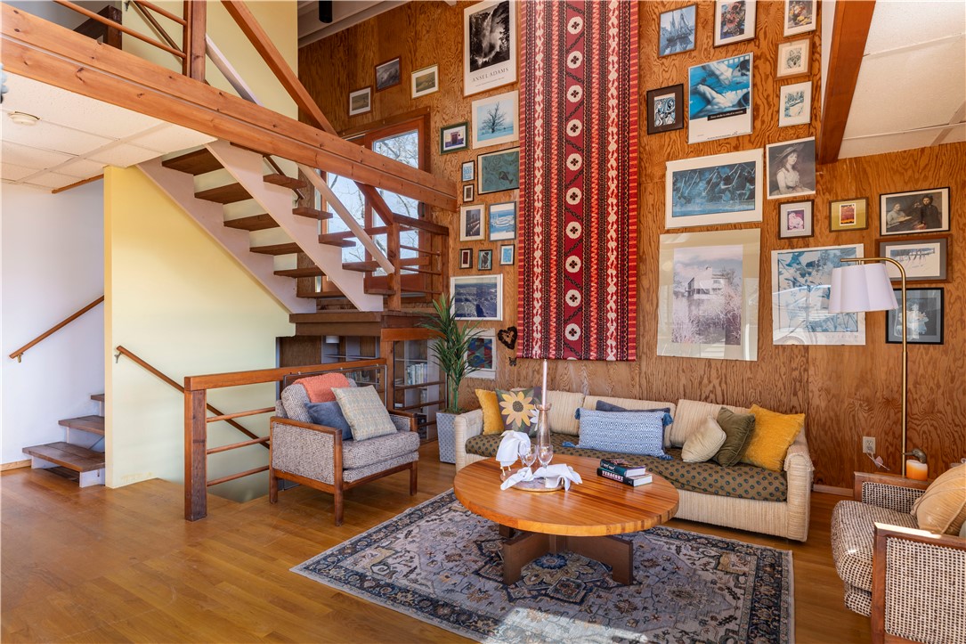 138 West Bay Drive