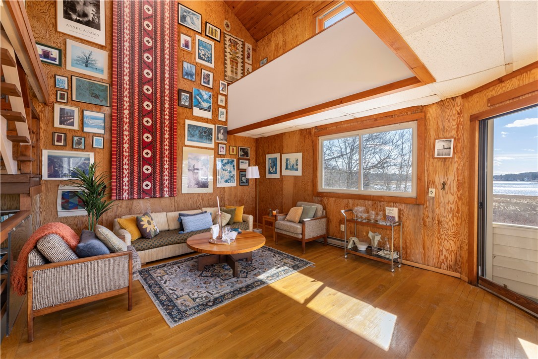 138 West Bay Drive