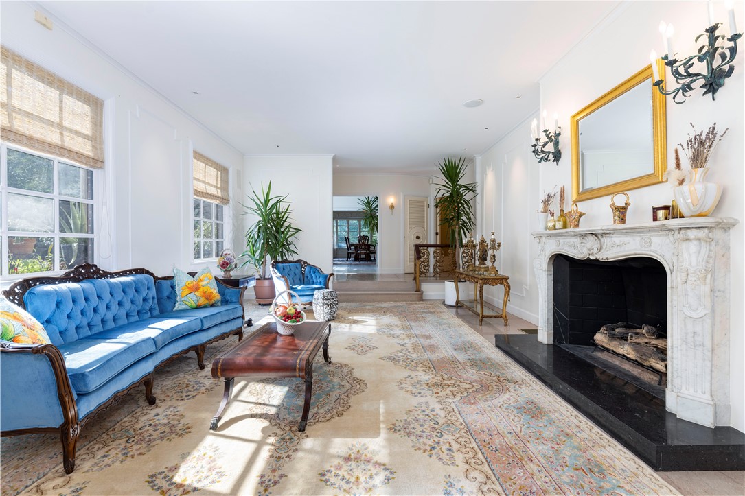 112 Tupelo Hill Drive