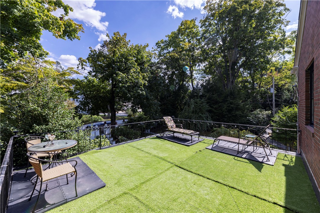 112 Tupelo Hill Drive